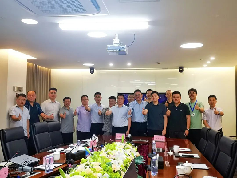 同频共振 相助共赢 | 满堂彩股份与白云电气签署战略相助框架协议